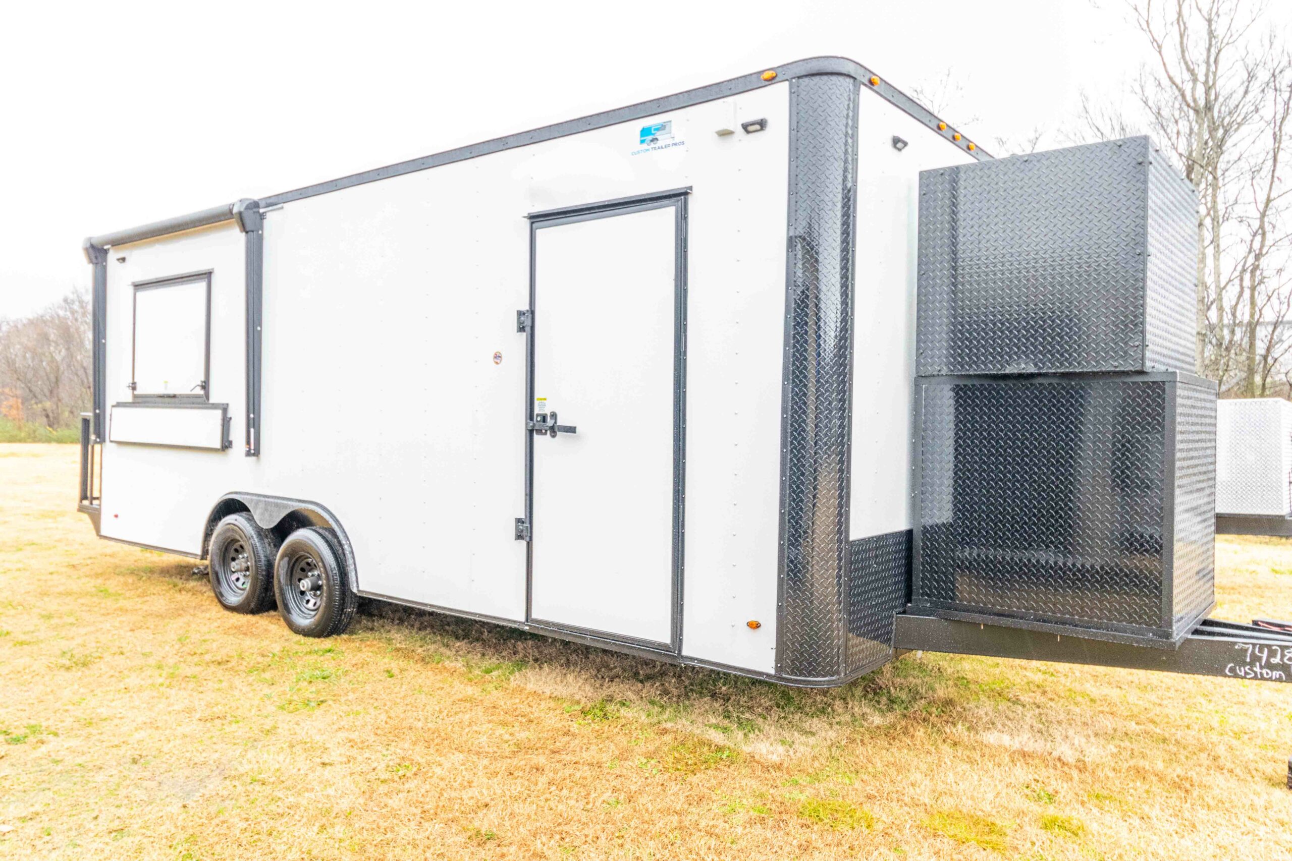8.5×22 Equipped Pizza Trailer – White
